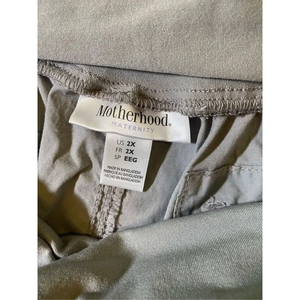‎Motherhood Maternity Pants NWT